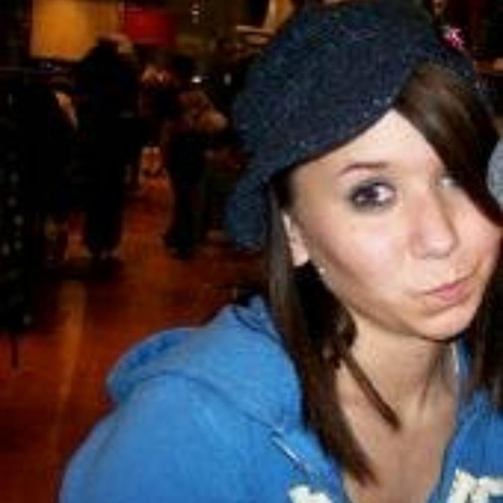 Meet your Posher, Mollie